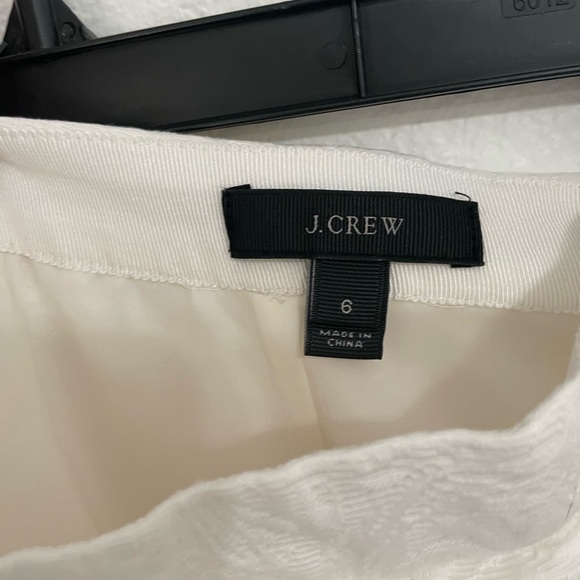 J. Crew white, brocade mini skirt, size 6 - Picture 6 of 8